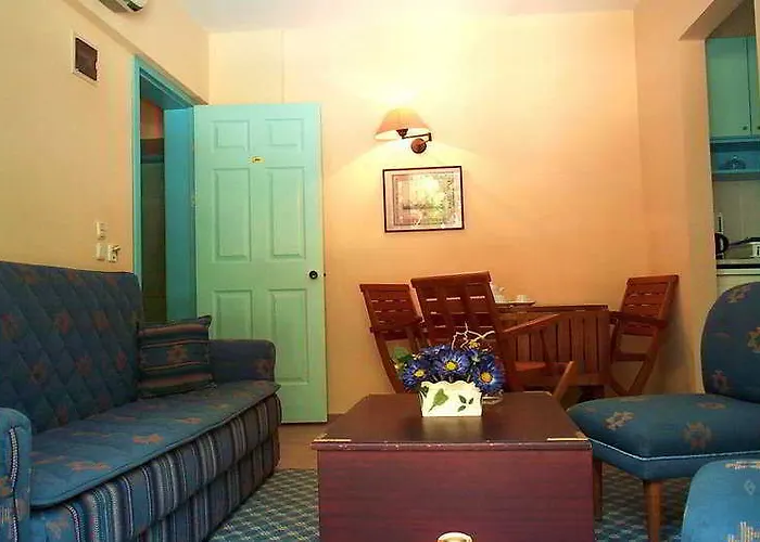 Captain Silver Hotel Icmeler