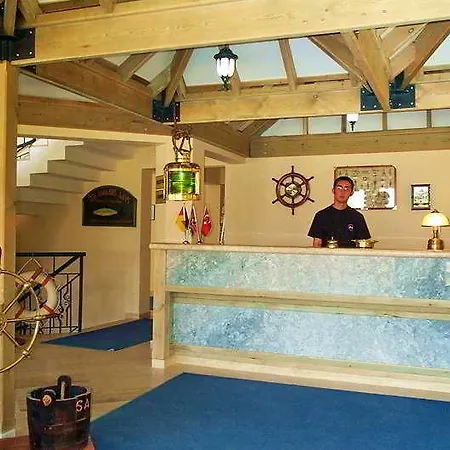 Captain Silver Hotell 3*